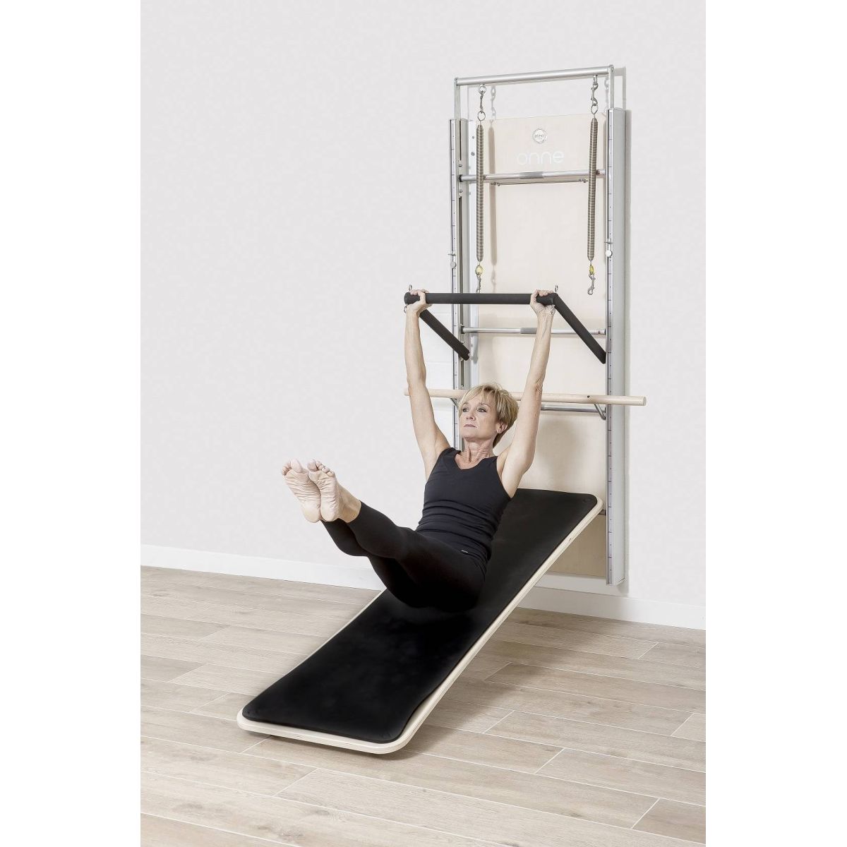 Wall Board ONNE